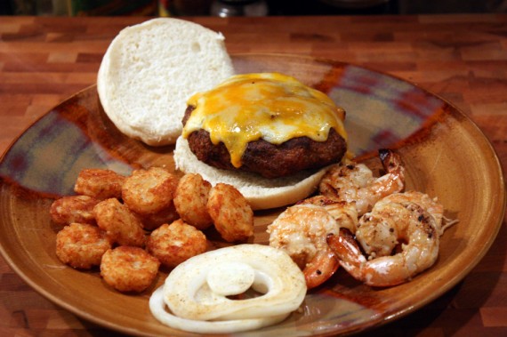 good-bacon-burger-570x379